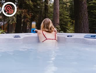 Holiday cottages with hot tubs in Cornwall